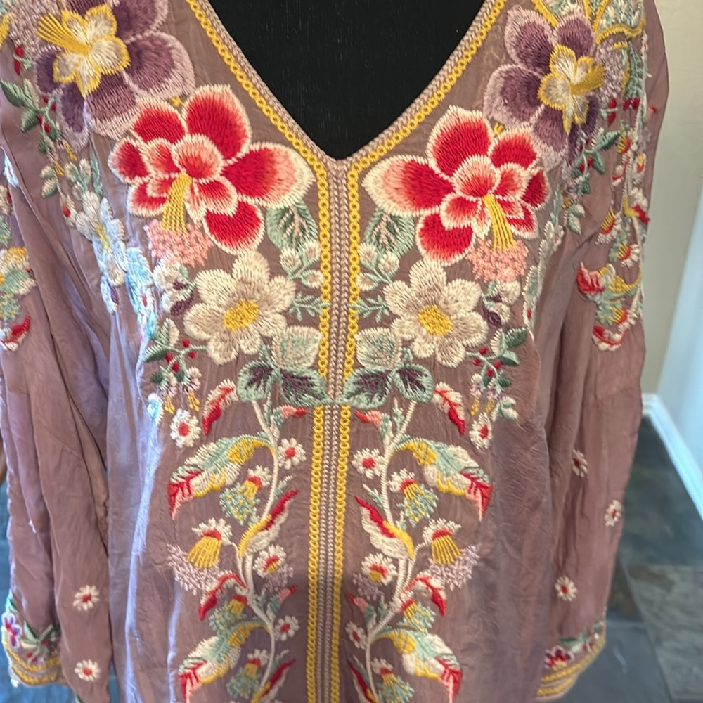 Gorgeous Johnny Was Lilic Top w/incredible multi color embroidery. Sz: XS. NWT - Picture 2 of 8